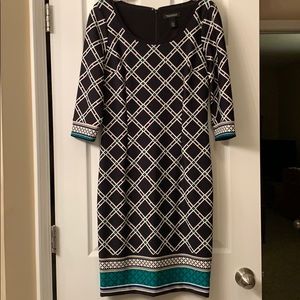 Excellent condition WHBM size 4 dress.
